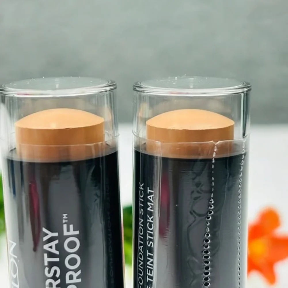 Revlon Colorstay Life-Proof 24 Hours Matte Foundation Stick-220 Natural Beige